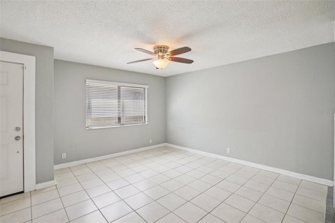 Condominio en venta en Lakeland, Florida, 2 dormitorios, 118.73 m2 № 1910706 - foto 5