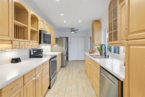 Купить виллу или дом в Дейви, Флорида 3 спальни, 112.88м2, № 2058677 - фото 26