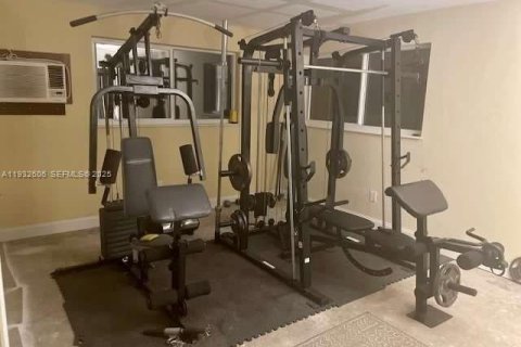 Купить виллу или дом в Санрайз, Флорида 4 спальни, 191.1м2, № 1991501 - фото 2