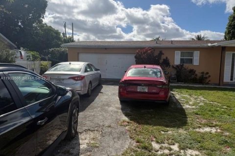 Купить виллу или дом в Санрайз, Флорида 4 спальни, 191.1м2, № 1991501 - фото 12