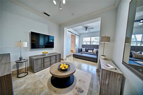 House in Coral Gables, Florida 4 bedrooms № 1889515 - photo 9