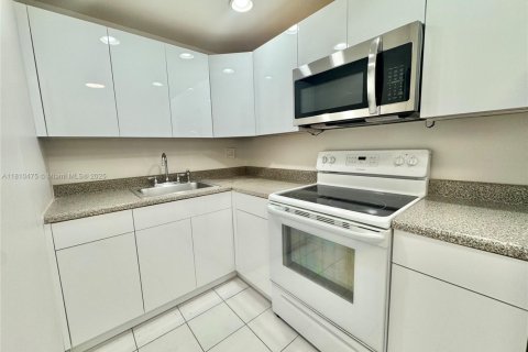 Condo à Fort Lauderdale, Floride, 1 chambre  № 2037928