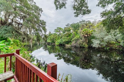 House in Tampa, Florida 2 bedrooms, 99.96 sq.m. № 1381423 - photo 30