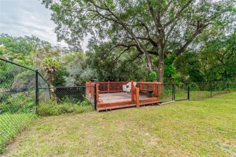 House in Tampa, Florida 2 bedrooms, 99.96 sq.m. № 1381423 - photo 25
