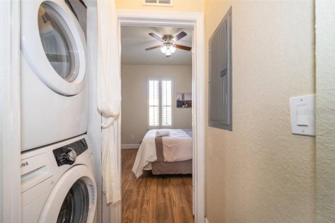Condo in Davenport, Florida, 4 bedrooms  № 1437487 - photo 10