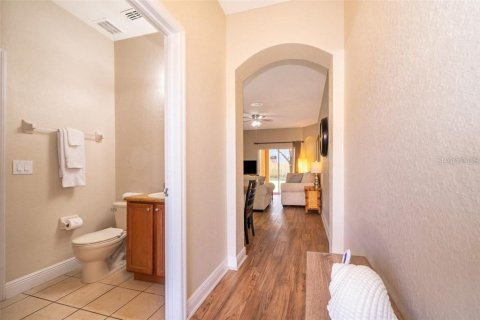 Condo in Davenport, Florida, 4 bedrooms  № 1437487 - photo 11