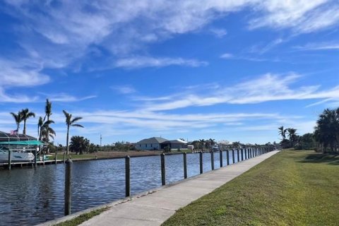 Terreno en venta en Port Charlotte, Florida № 1217878 - foto 7