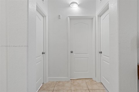 Condo in Homestead, Florida, 3 bedrooms  № 1991264 - photo 21