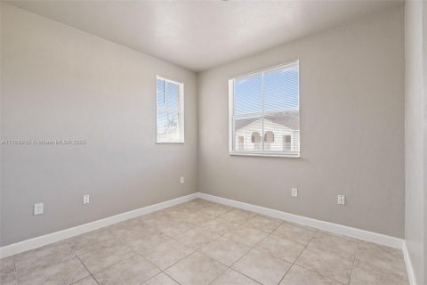 Condo in Homestead, Florida, 3 bedrooms  № 1991264 - photo 22