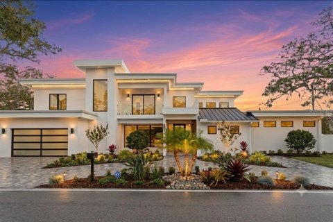 Casa en Sarasota, Florida 5 dormitorios, 393.07 m2 № 2093120
