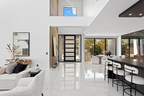 Casa en venta en Sarasota, Florida, 5 dormitorios, 393.07 m2 № 2093120 - foto 3