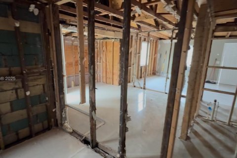 House in Fort Lauderdale, Florida 3 bedrooms, 110.37 sq.m. № 1862760 - photo 7