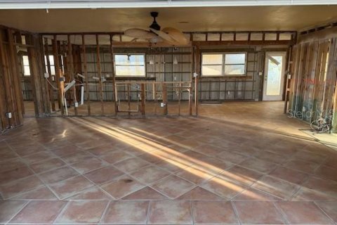 House in Englewood, Florida 4 bedrooms, 204.38 sq.m. № 1570823 - photo 3