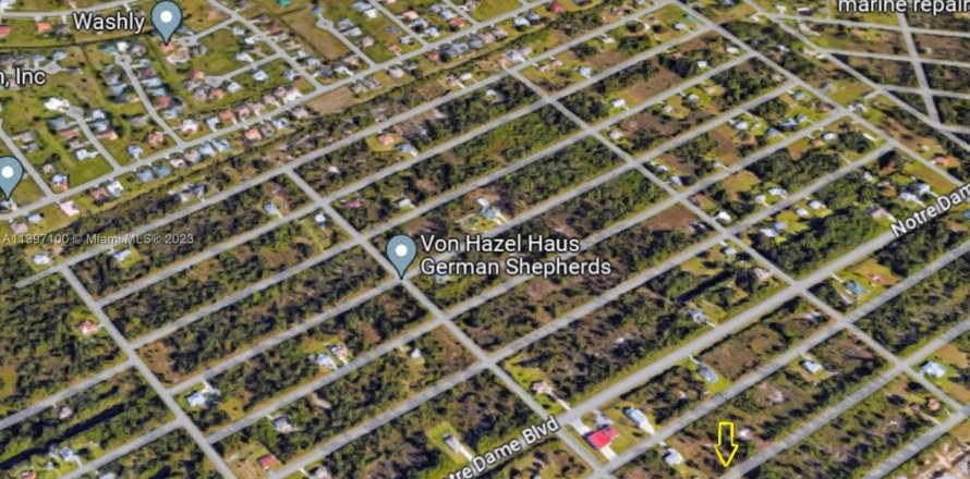 Land in Punta Gorda, Florida № 2077236