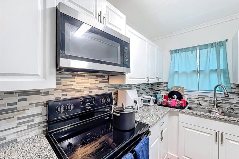 Casa en venta en Altamonte Springs, Florida, 3 dormitorios, 82.87 m2 № 2095338 - foto 14