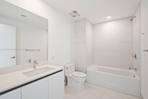 Copropriété à vendre à Pompano Beach, Floride: 3 chambres, 240.62 m2 № 1974984 - photo 26