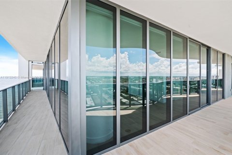 Copropriété à vendre à Pompano Beach, Floride: 3 chambres, 240.62 m2 № 1974984 - photo 28