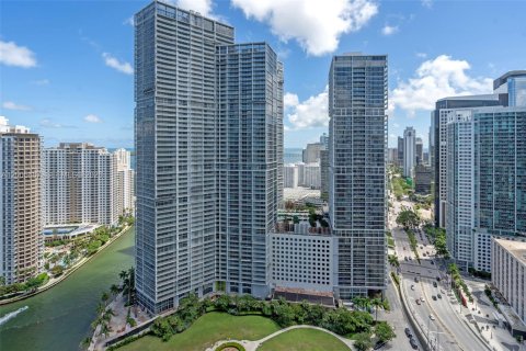 Condo in Miami, Florida, 2 bedrooms  № 2248100 - photo 28