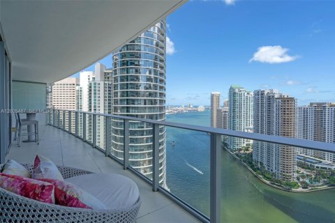 Condo in Miami, Florida, 2 bedrooms  № 2248100