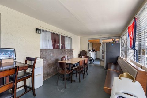 House in Holiday, Florida 3 bedrooms, 129.41 sq.m. № 1879741 - photo 17
