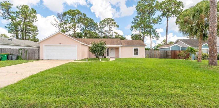Villa ou maison à PORT ST. JOHN à Cocoa, Floride 3 chambres, 139.35 m2 № 2156124