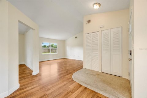 Villa ou maison à vendre à Cocoa, Floride: 3 chambres, 139.35 m2 № 2156124 - photo 12
