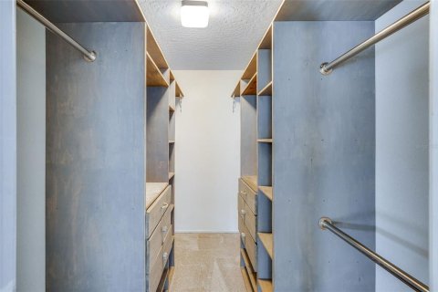 Villa ou maison à vendre à Cocoa, Floride: 3 chambres, 139.35 m2 № 2156124 - photo 17