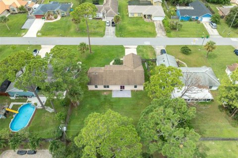 Villa ou maison à vendre à Cocoa, Floride: 3 chambres, 139.35 m2 № 2156124 - photo 29