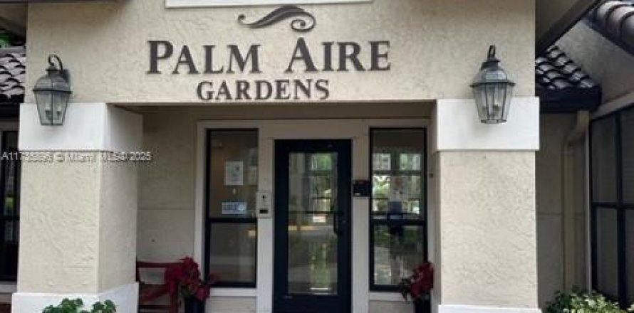 Condo in Pompano Beach, Florida, 2 bedrooms № 1811713