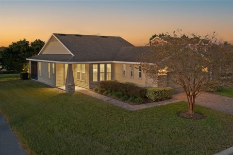 Casa en venta en Ocala, Florida, 2 dormitorios, 154.78 m2 № 1519992 - foto 1