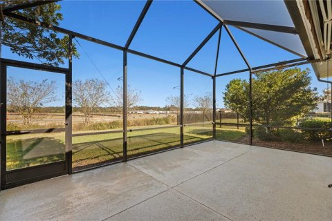 Casa en venta en Ocala, Florida, 2 dormitorios, 154.78 m2 № 1519992 - foto 2