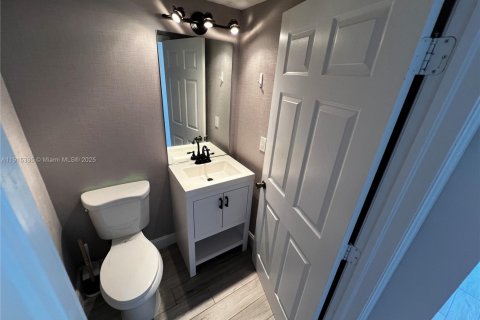 Condo in Dania Beach, Florida, 3 bedrooms  № 1971560 - photo 5