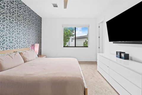 Casa en alquiler en Doral, Florida, 4 dormitorios, 200.48 m2 № 1937320 - foto 8