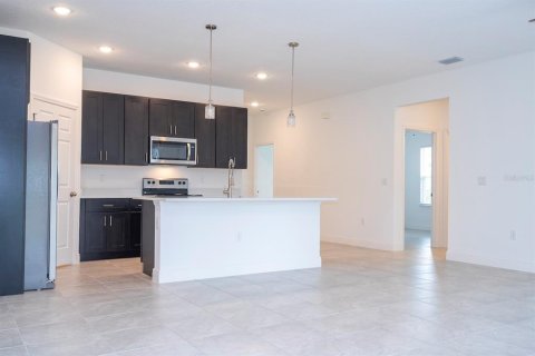 House in Citrus Springs, Florida 4 bedrooms, 157.56 sq.m. № 1716741 - photo 17