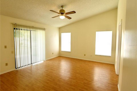 House in Orlando, Florida 4 bedrooms, 222.87 sq.m. № 1417369 - photo 7