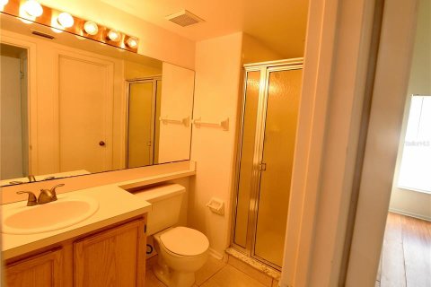 House in Orlando, Florida 4 bedrooms, 222.87 sq.m. № 1417369 - photo 13