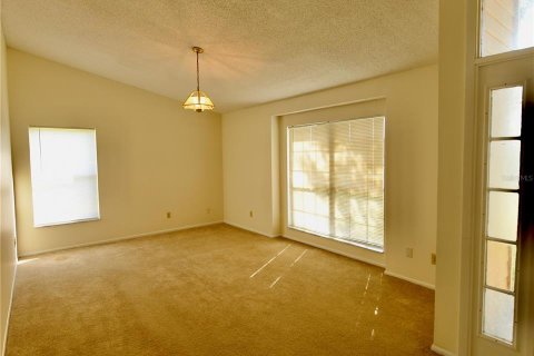 House in Orlando, Florida 4 bedrooms, 222.87 sq.m. № 1417369 - photo 3