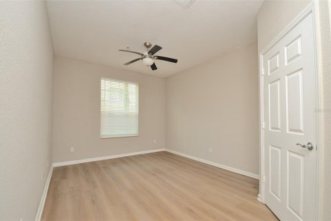 Condo in Orlando, Florida, 3 bedrooms  № 1537236 - photo 7