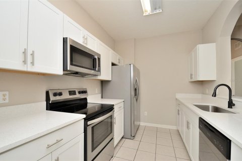 Condo in Orlando, Florida, 3 bedrooms  № 1537236 - photo 5