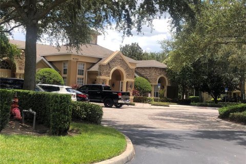 Condo in Orlando, Florida, 3 bedrooms  № 1537236 - photo 14