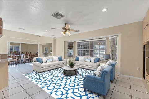 Villa ou maison à vendre à Port Charlotte, Floride: 5 chambres, 342.07 m2 № 1635180 - photo 23