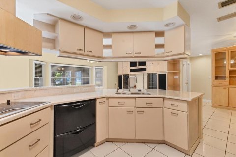 Villa ou maison à vendre à Port Charlotte, Floride: 5 chambres, 342.07 m2 № 1635180 - photo 19