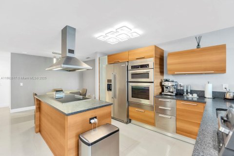 Купить кондоминиум в Авентура, Флорида 2 спальни, 144.18м2, № 1958122 - фото 9