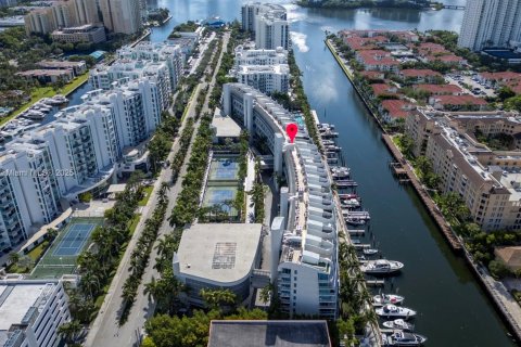 Купить кондоминиум в Авентура, Флорида 2 спальни, 144.18м2, № 1958122 - фото 30