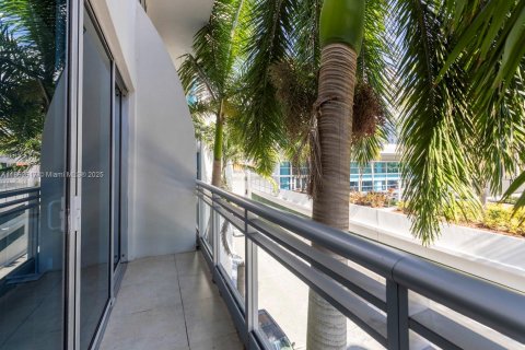 Купить кондоминиум в Авентура, Флорида 2 спальни, 144.18м2, № 1958122 - фото 21