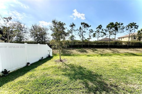 Casa en alquiler en Port St. Lucie, Florida, 3 dormitorios, 160.16 m2 № 2078387 - foto 25