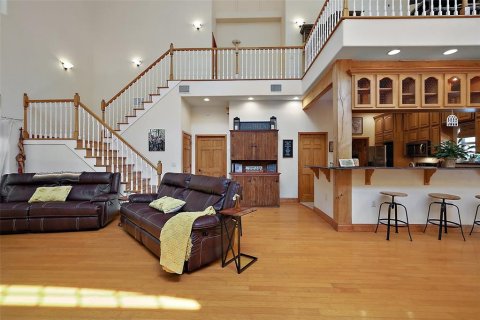 Casa en venta en Lady Lake, Florida, 3 dormitorios, 267.56 m2 № 1775390 - foto 10