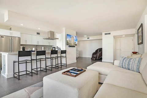 Condo in Riviera Beach, Florida, 2 bedrooms  № 2429703 - photo 18