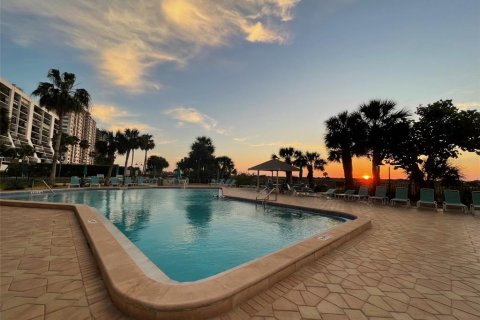 Condominio en alquiler en Clearwater, Florida, 2 dormitorios, 103.21 m2 № 1911197 - foto 3