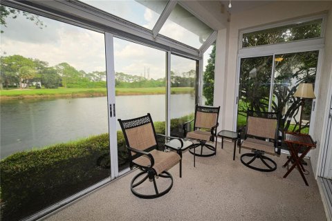 Casa en venta en Sarasota, Florida, 2 dormitorios, 117.43 m2 № 1856578 - foto 13